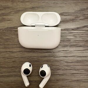 Apple airpod pros c1